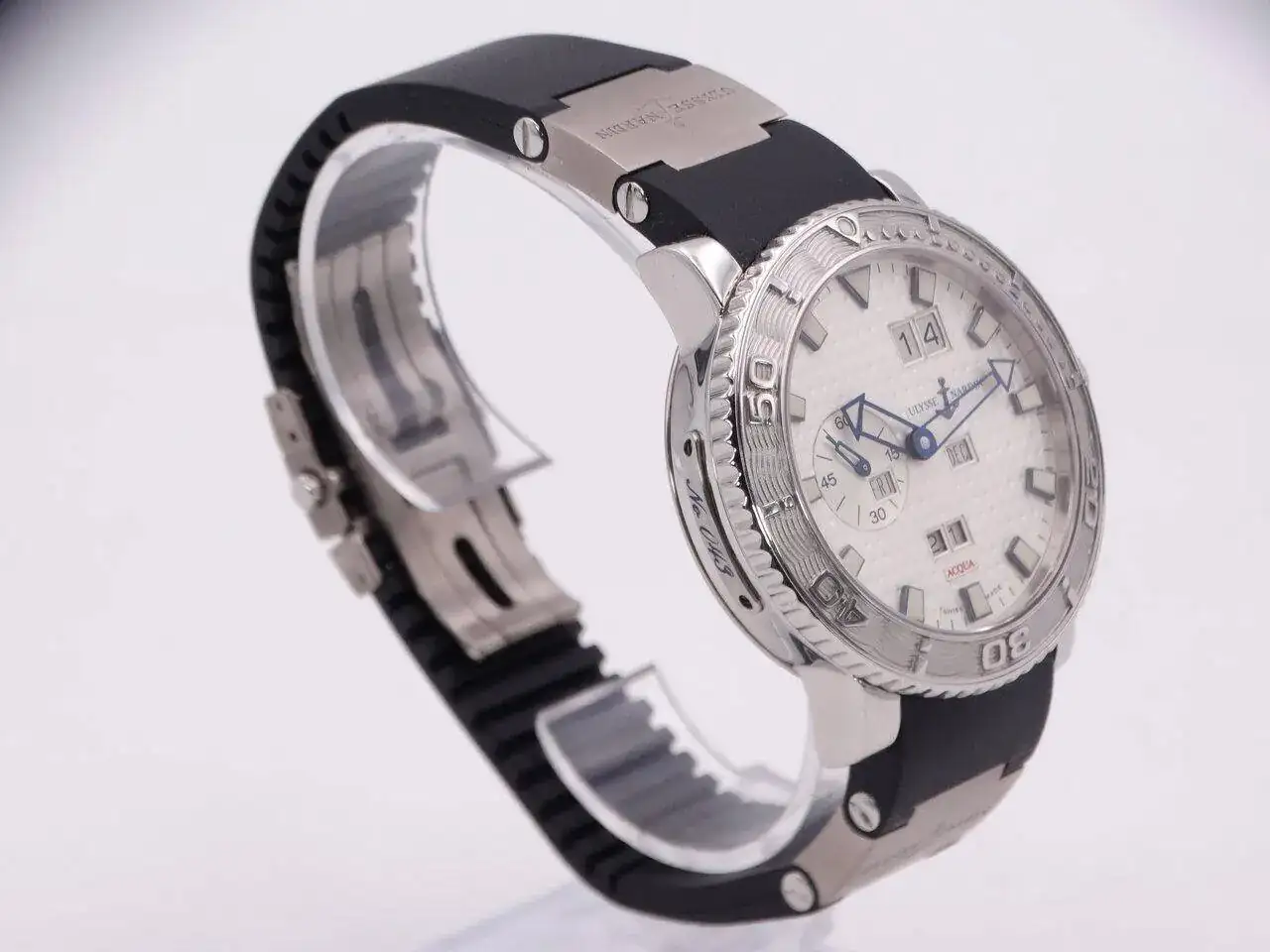 Ulysse Nardin Maxi Marine Perpetual Calendar 00374.JPG