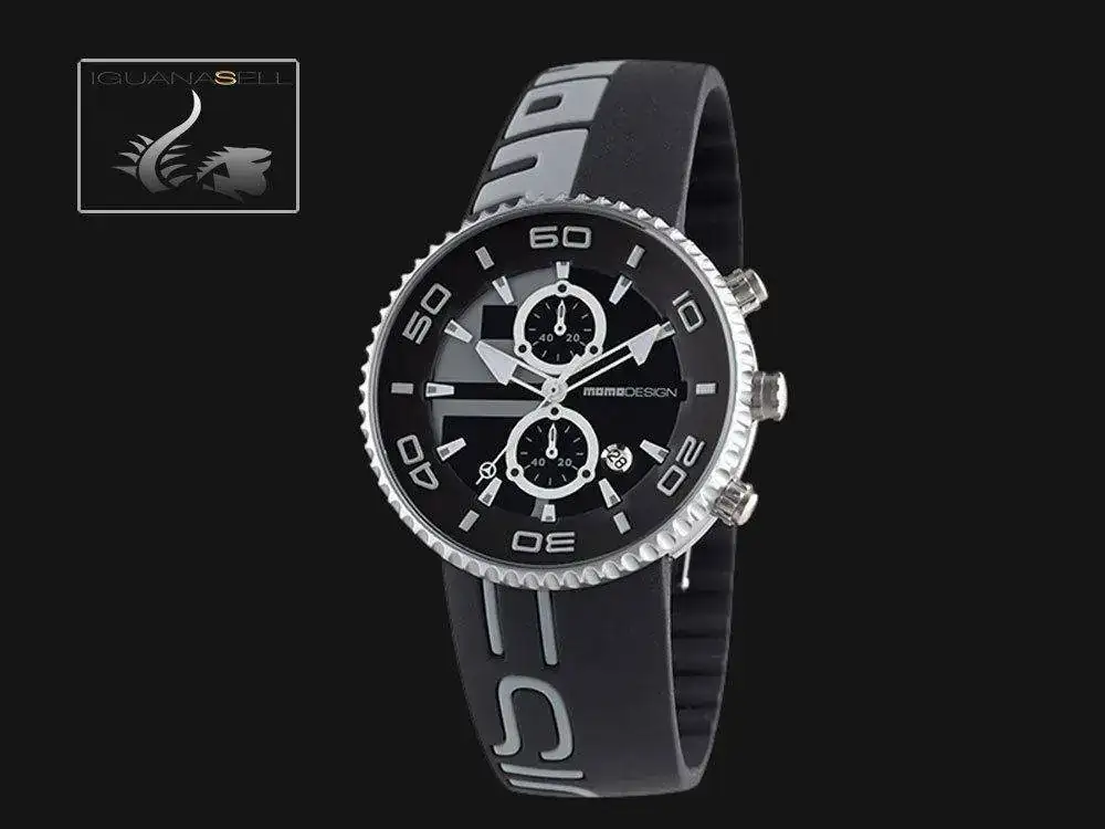 um-Quartz-watch-Chronograph-43mm.-SIlicon-strap--1.webp