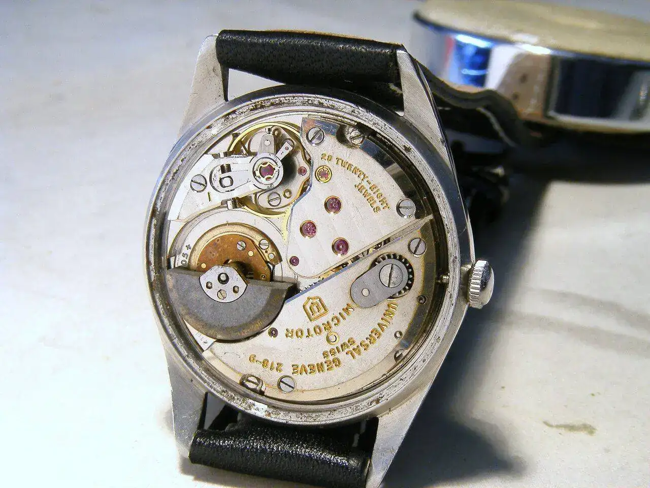 UN-CALIBRES 009.webp