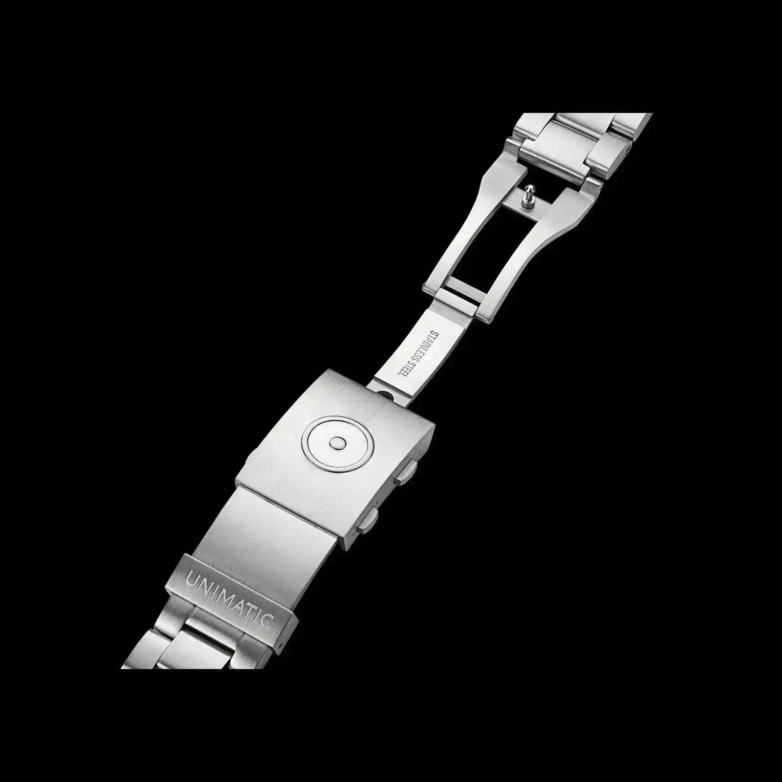 Unimatic SOLID STEEL BRACELET – UBK U_4.webp