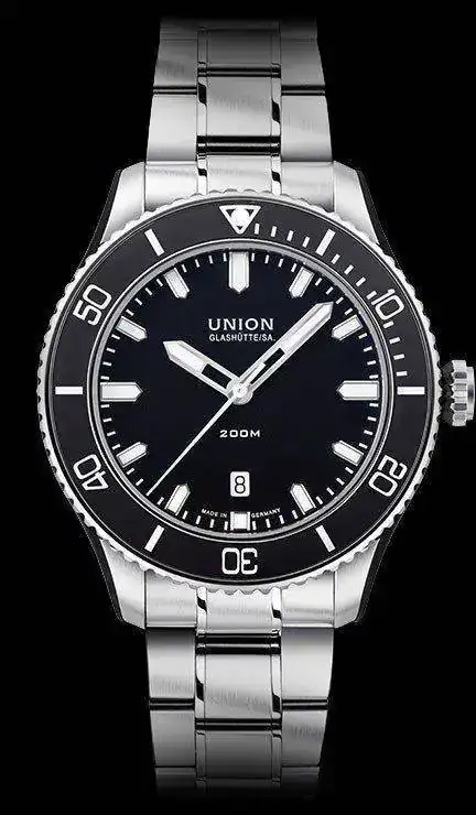 union-glashuette-belisar-datum-sport-d009.907.11.057.00.webp