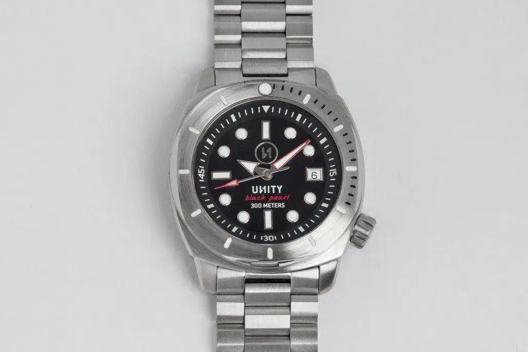 UNITY Diver-300-metres-1030x687.webp