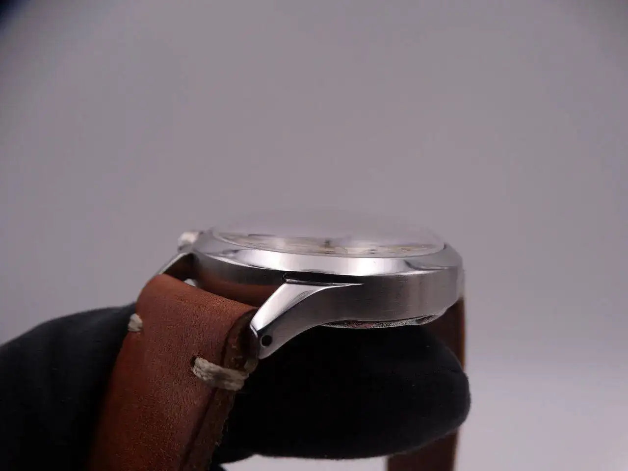 Universal Geneve Unicompax 02894.JPG
