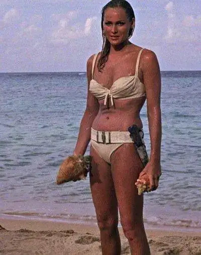 ursula-dr-no-blu.webp