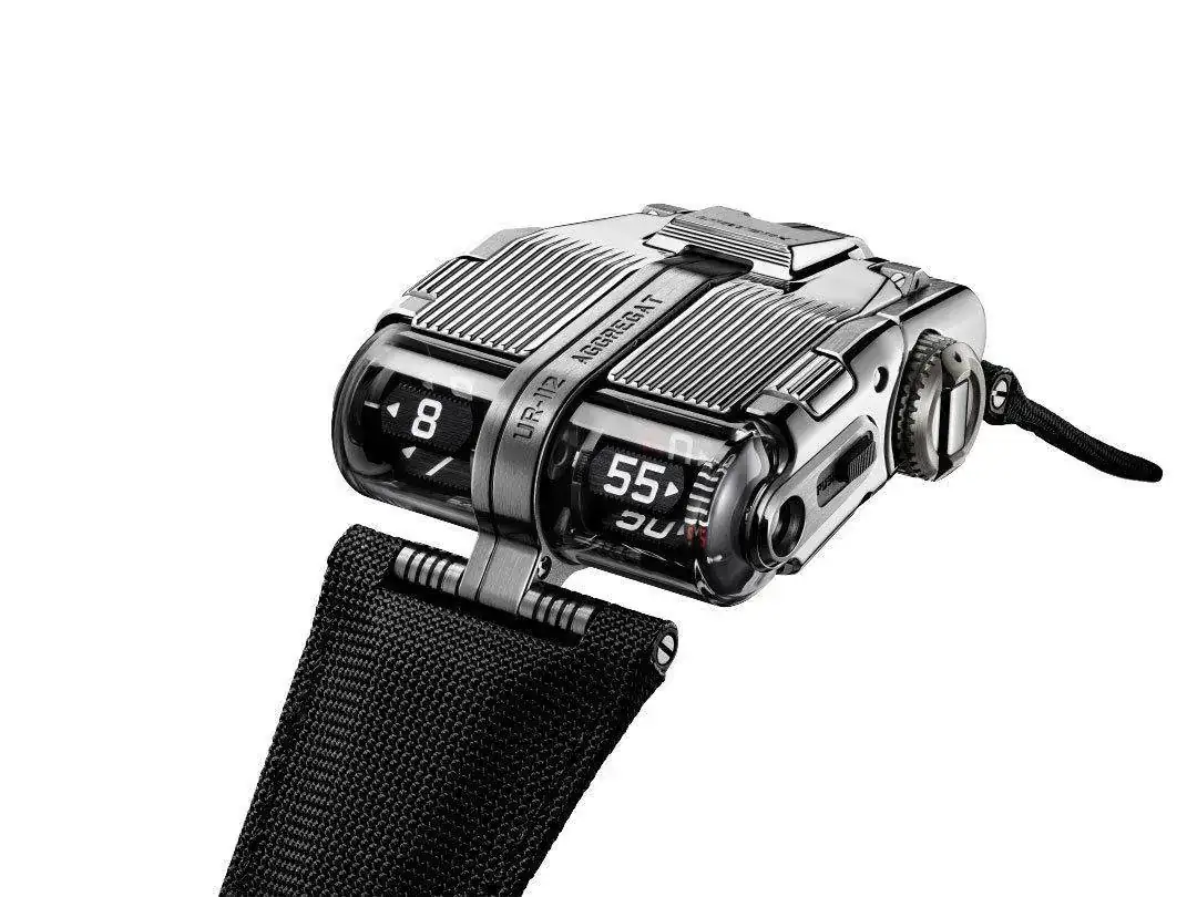 Urwerk UR-112 1.jpg