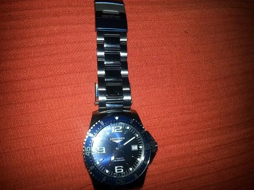 UV2a6U1.webp