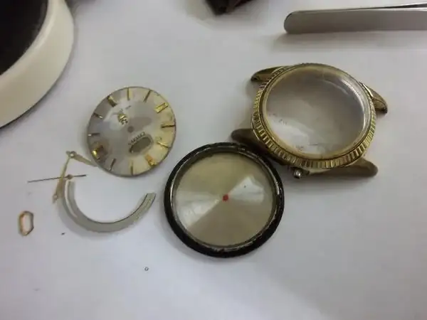 uXcxZG1.webp
