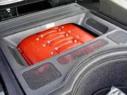 V8_engine_bay.webp
