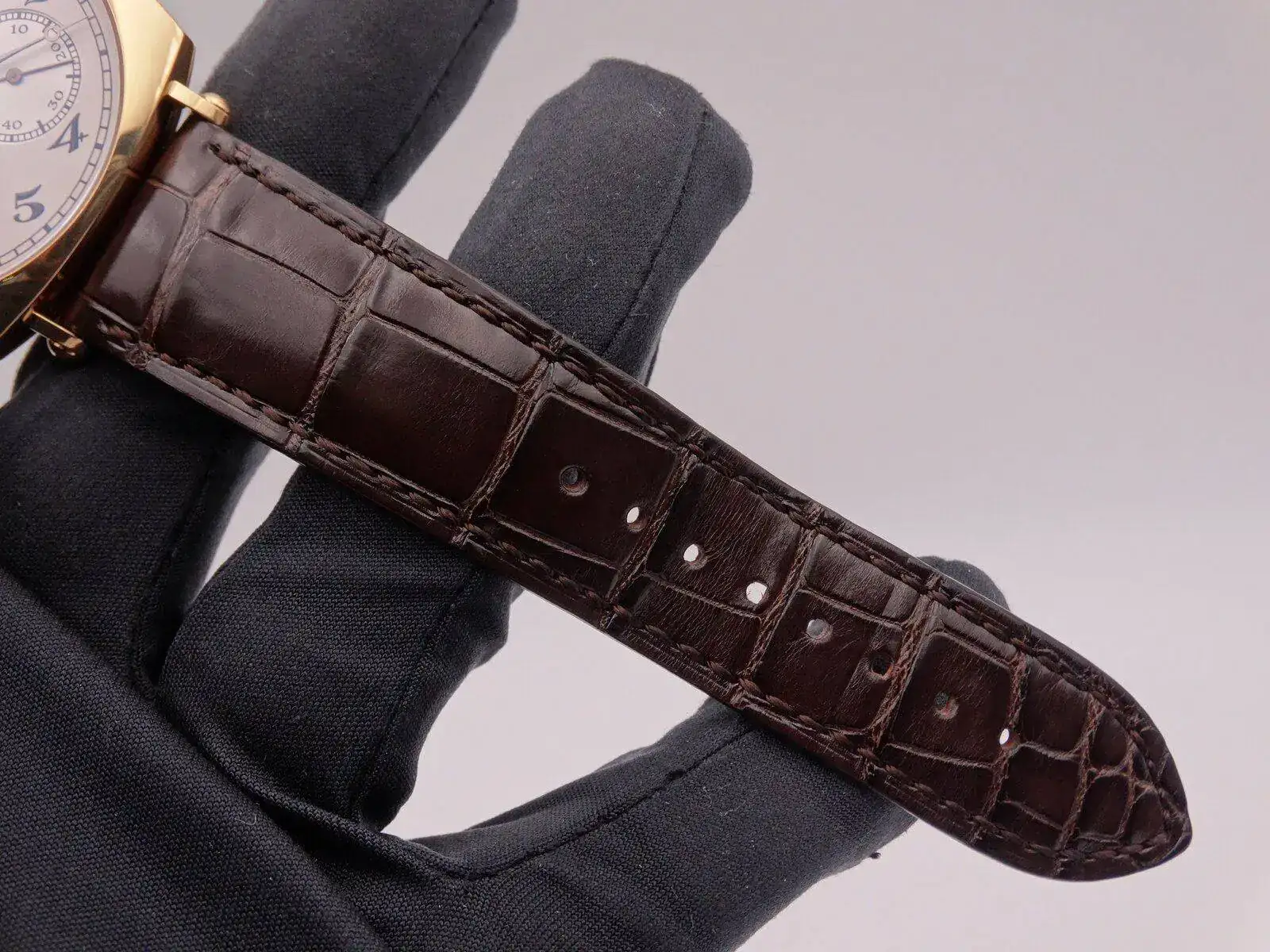 Vacheron Constantin Les Historiques 1921 06552.webp