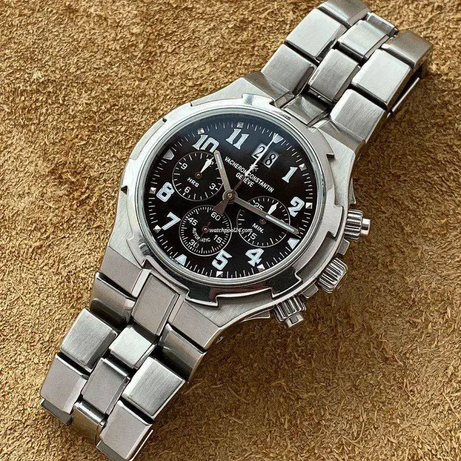 vacheron-constantin-overseas-49140423a-8886.webp