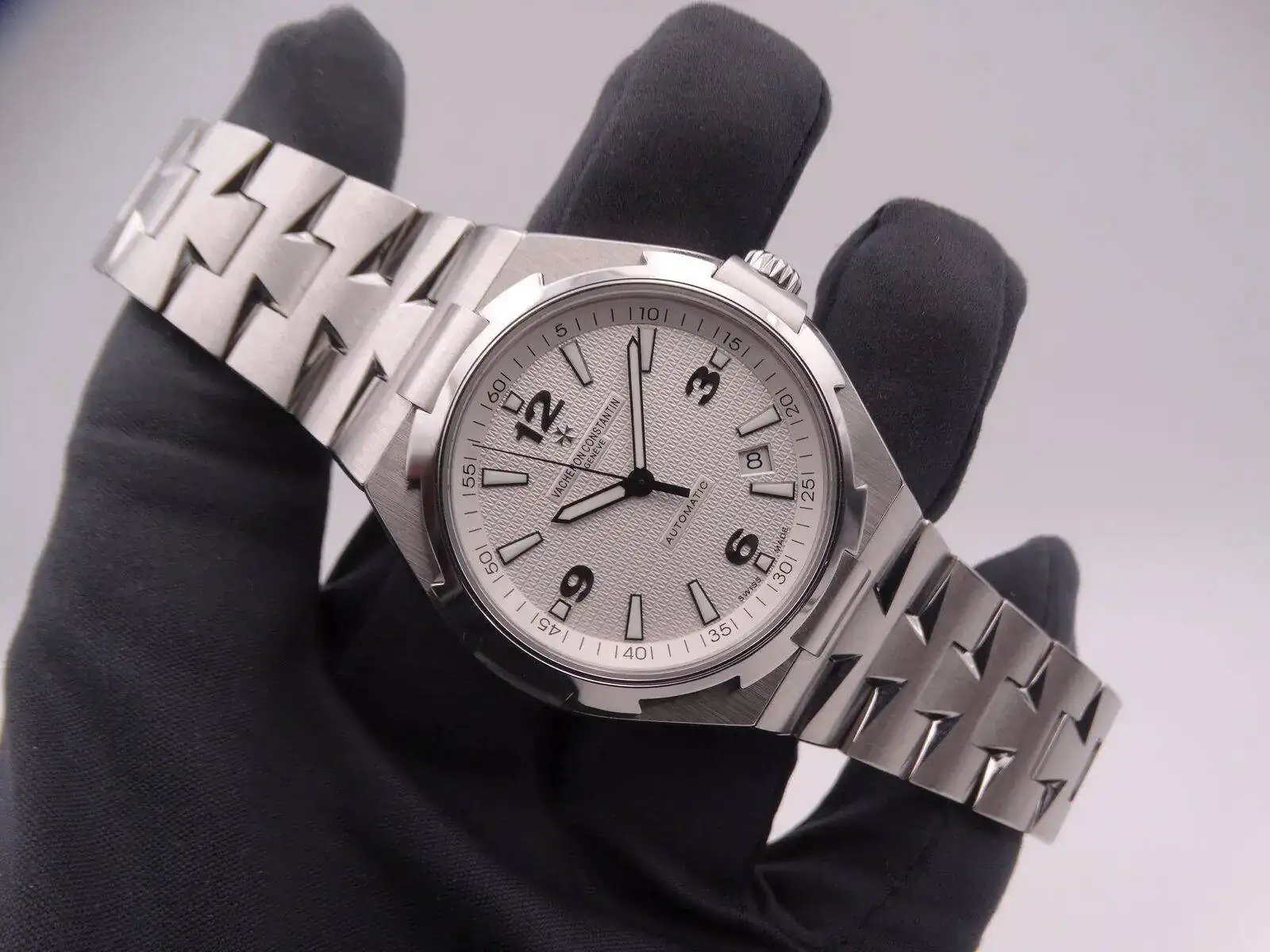 Vacheron constantin Overseas Automatic 00516.JPG