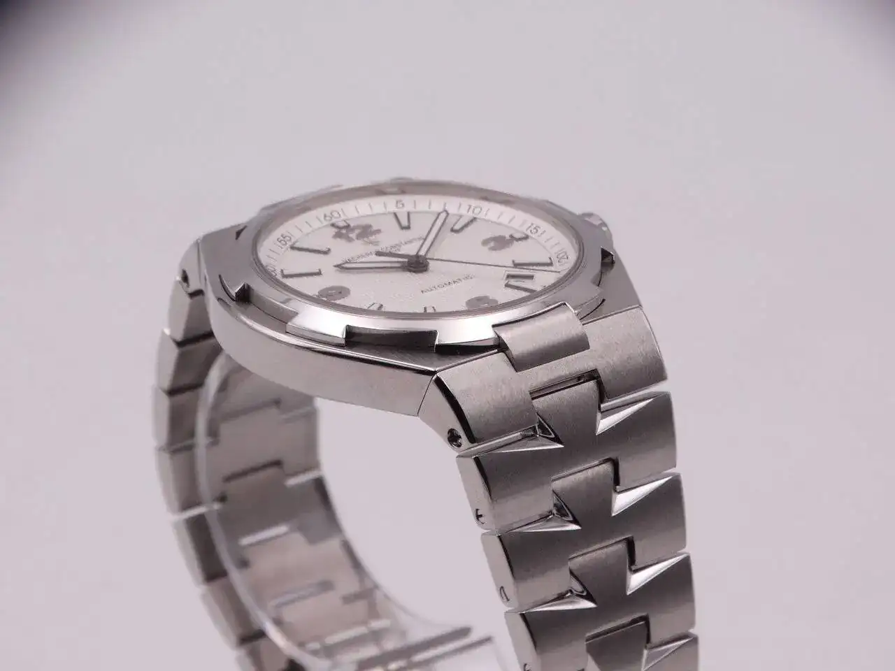 Vacheron constantin Overseas Automatic 07345.JPG