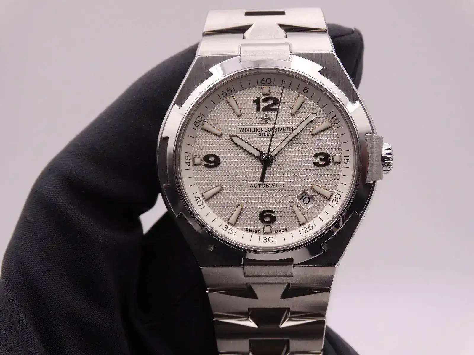 Vacheron Constantin Overseas Automatic 47040 8591.webp