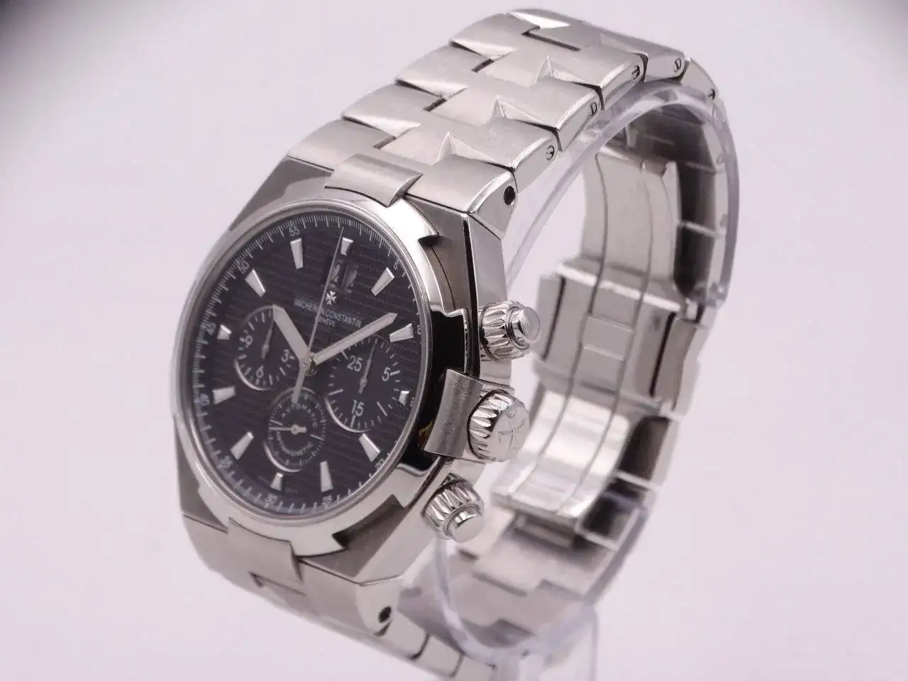 Vacheron Constantin Overseas Chronograph 09712.webp