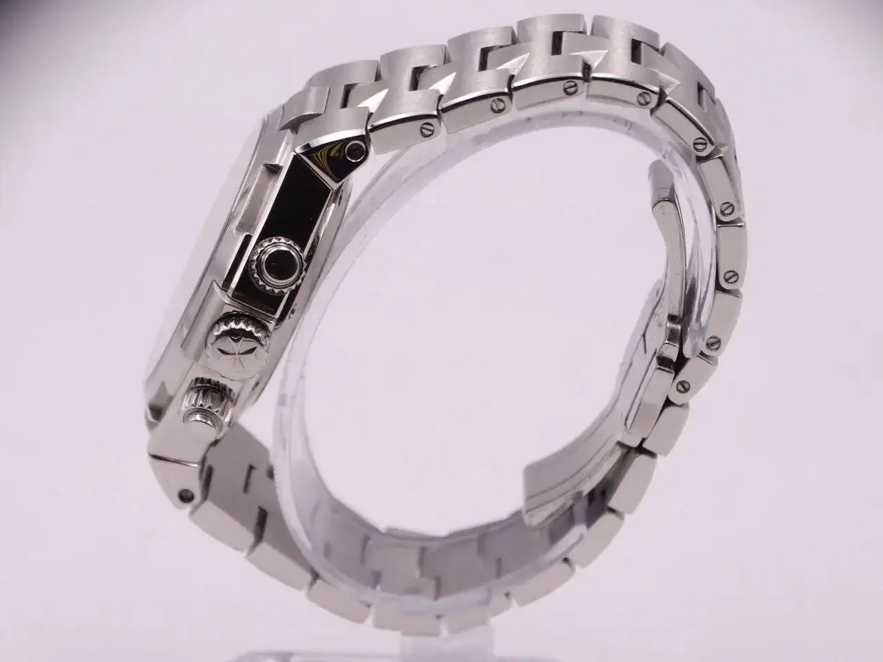 Vacheron Constantin Overseas Chronograph 09713.webp