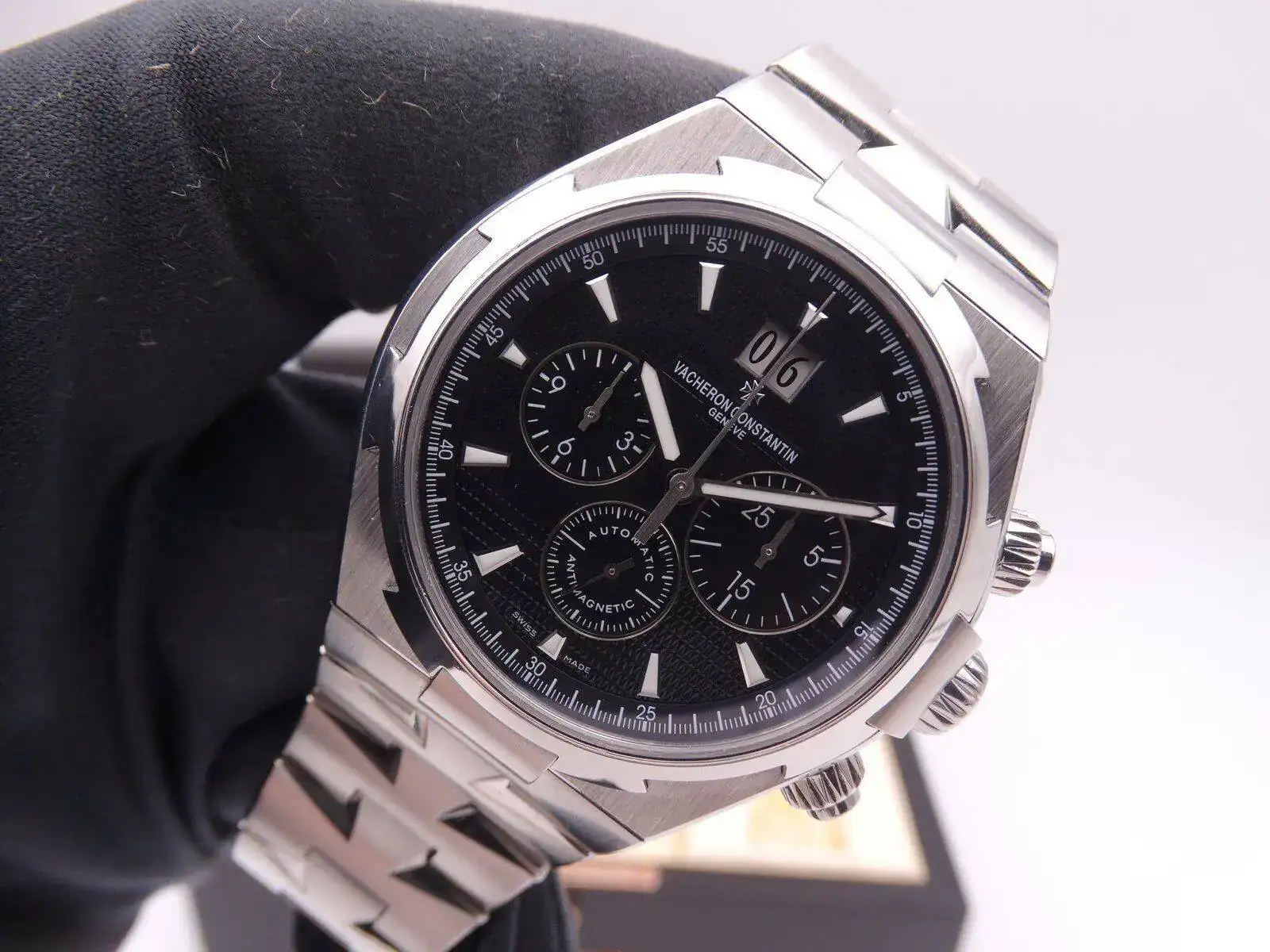 Vacheron Constantin Overseas Chronograph 49150 07676.webp