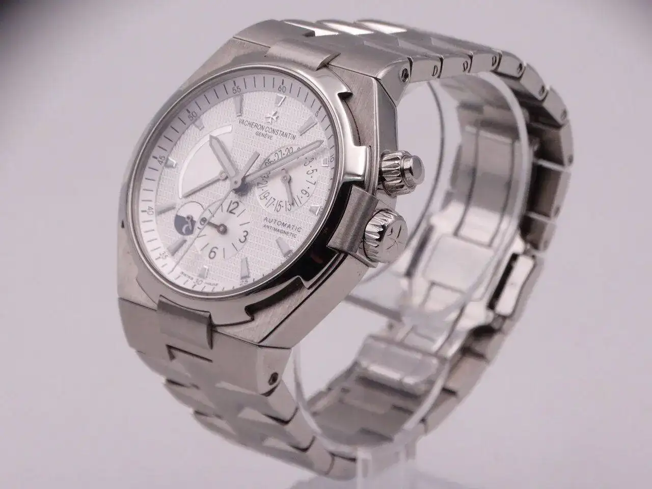 Vacheron Constantin Overseas Dual Time Power Reserve 07251.JPG