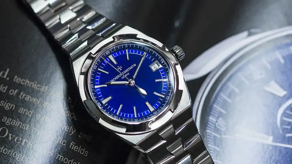 vacheron-constantin-overseas-kapak-2.webp