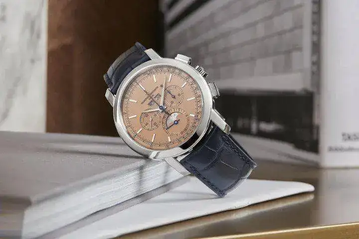 Vacheron-Constantin-Traditionnelle-Perpetual-Calendar-Chronograph-Salmon-Dial-Platinum-5000T_...webp