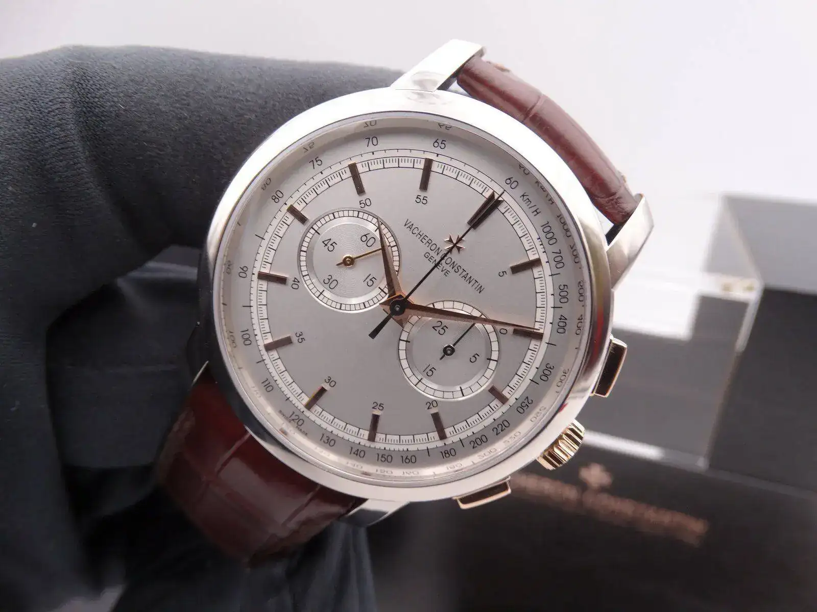 Vacheron Constantin Trsditionnelle Chronograph Gold 00709.JPG