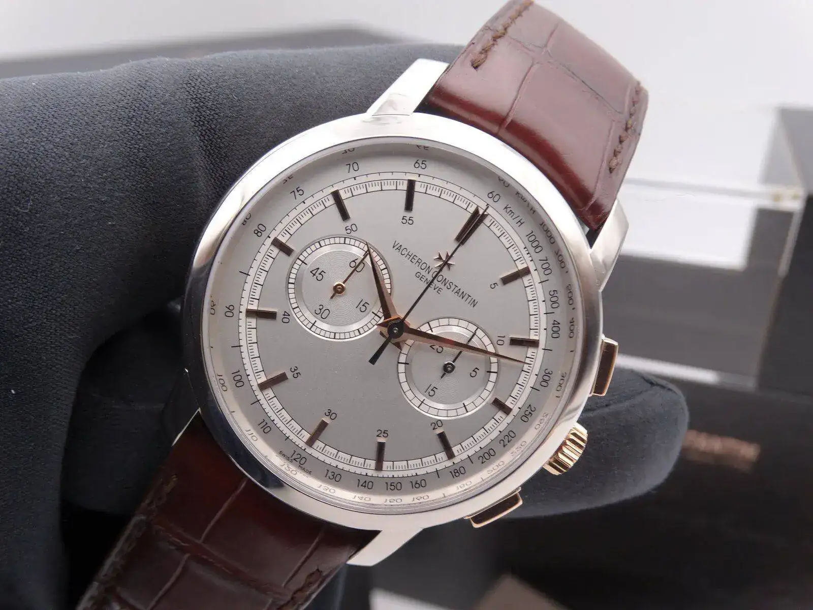 Vacheron Constantin Trsditionnelle Chronograph Gold 00726.JPG