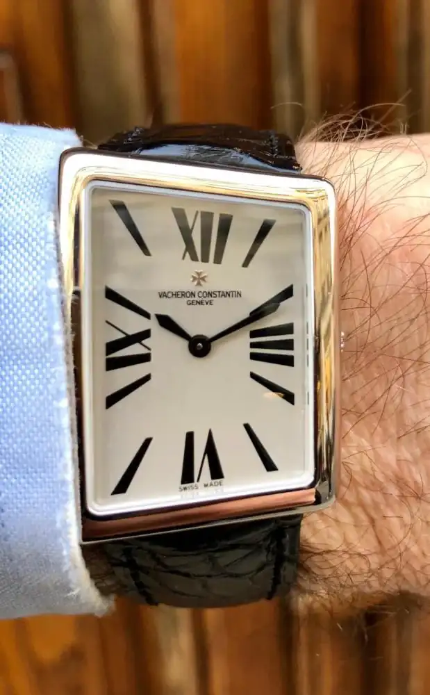 Vacheron_Constantin_Tank_Asymetrique_1972_Boite_et_papiers_comme_neuve_11.webp