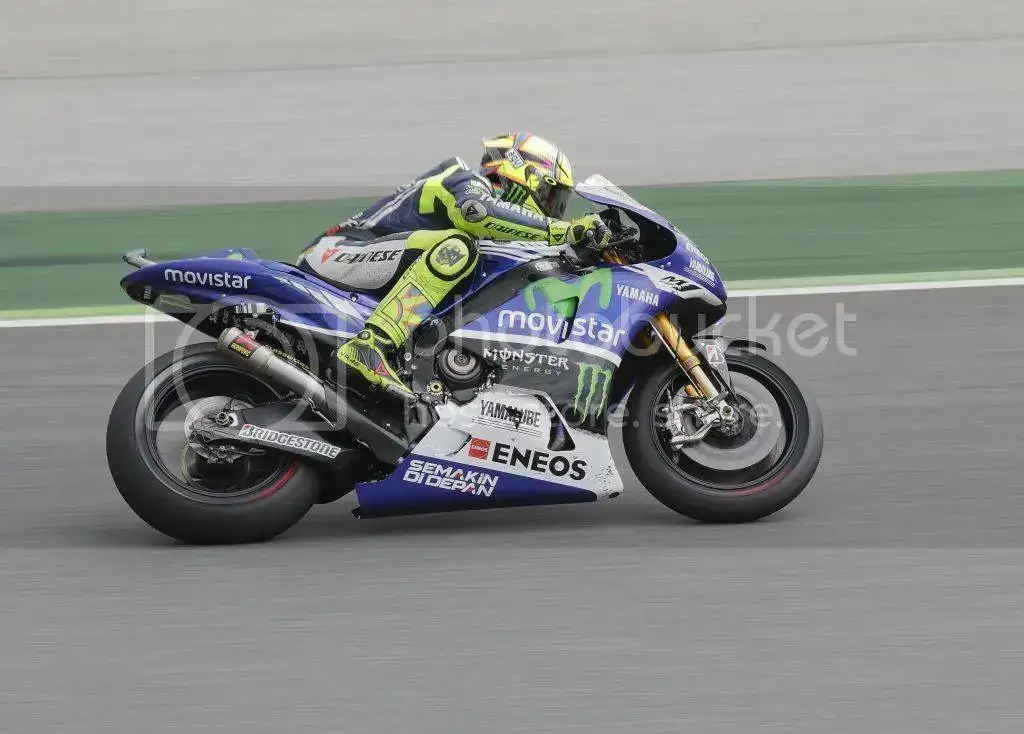 ValentinoRossi_zps29ef2a03.webp
