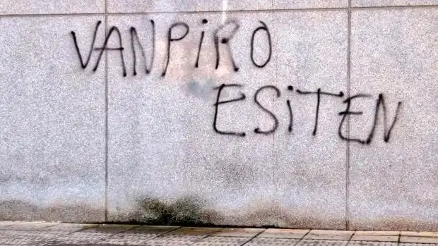 vanpiro-esiten-kKiD--620x349@abc.webp