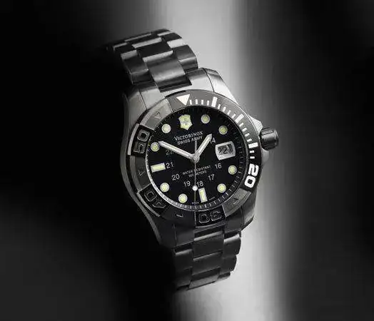 VICTORINOX-DIVE-MASTER-771760.webp