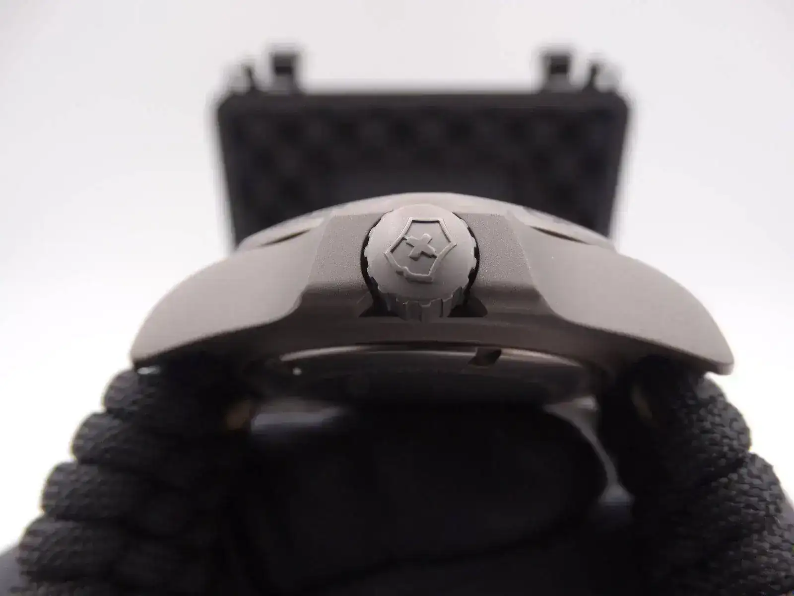 Victorinox INOX Diver Titanium 09909.webp