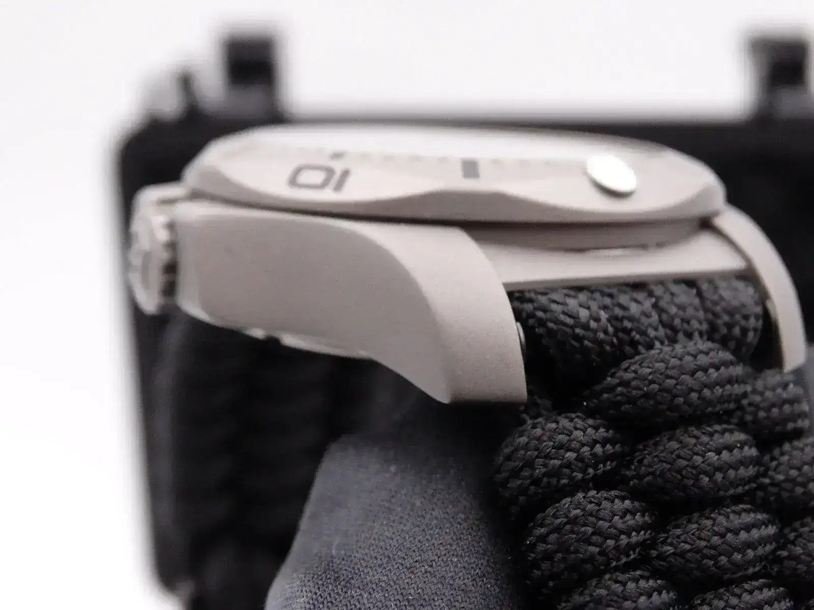 Victorinox INOX Diver Titanium 09916.webp