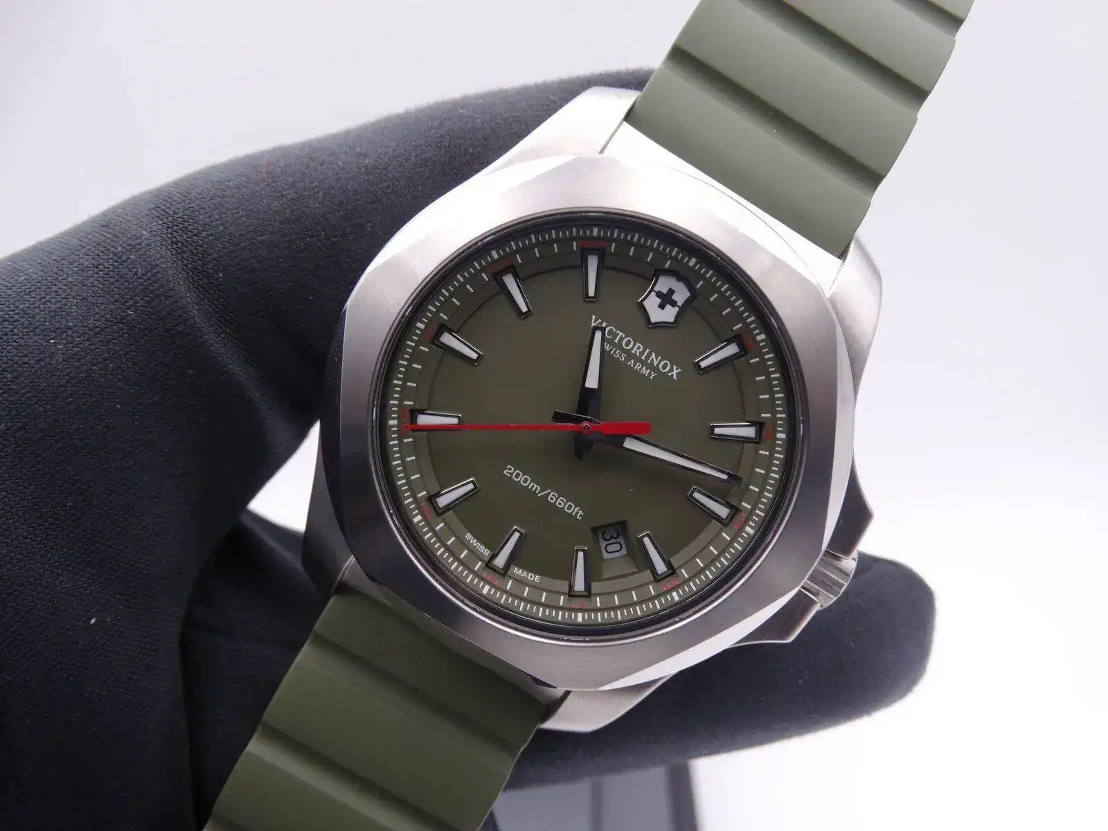 Victorinox INOX Green 04002.webp