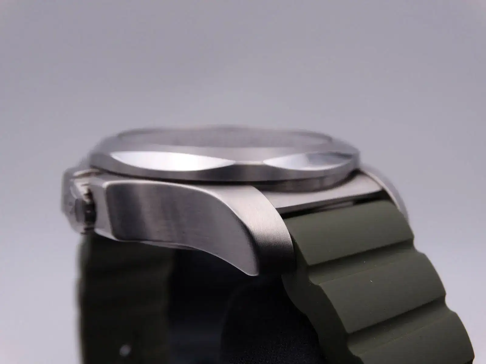 Victorinox INOX Green 04013.webp