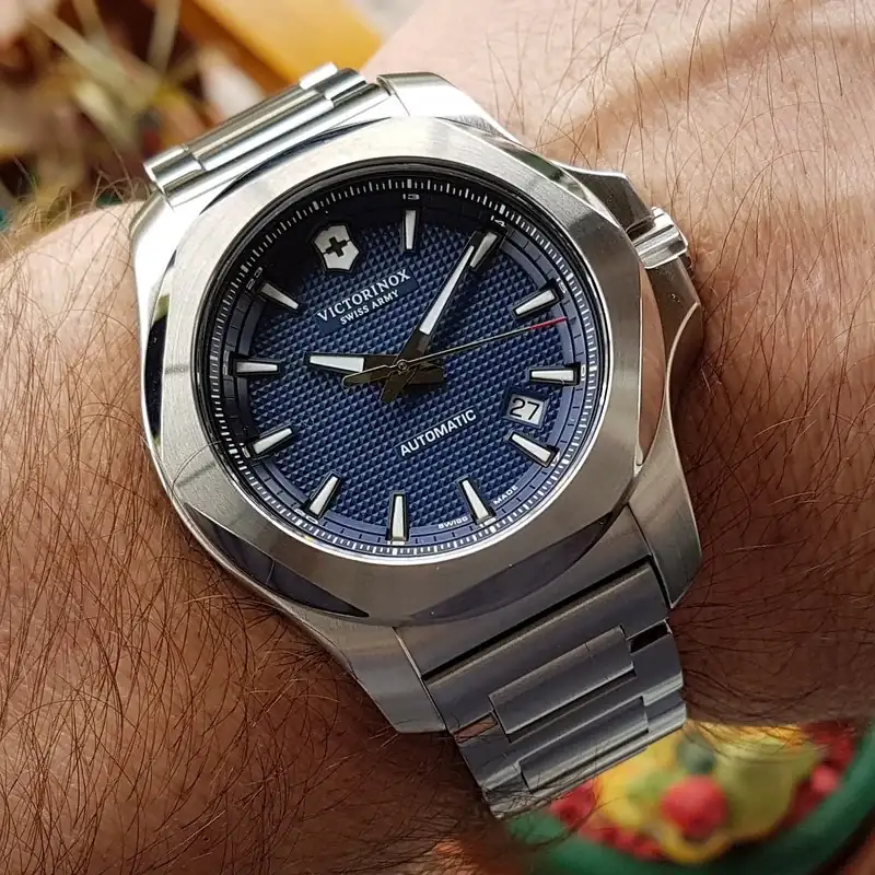 Victorinox-INOX-Mechanical-43mm-200-M-241835-1.webp