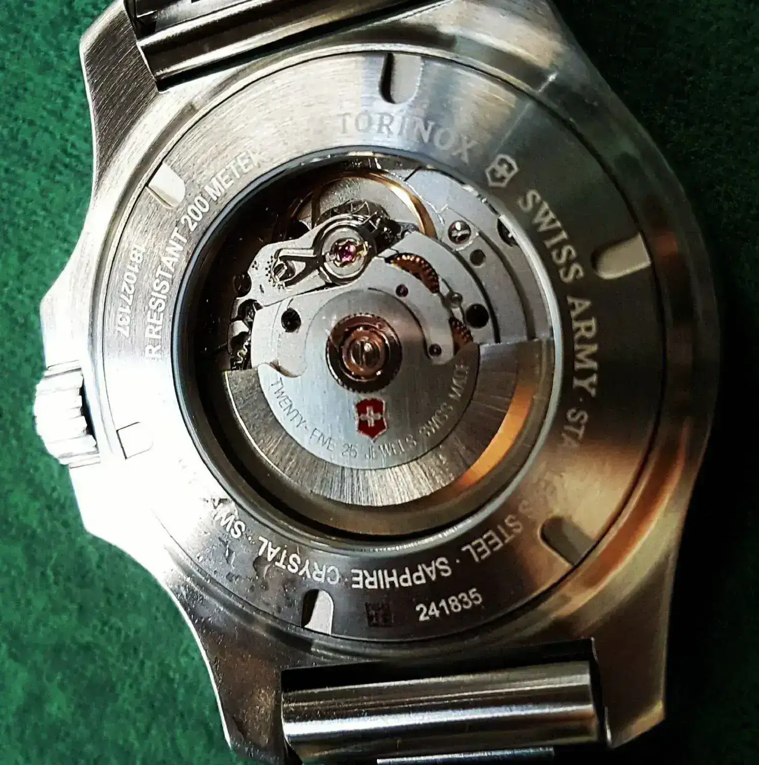 Victorinox INOX. Mechanical 43mm 200M  #241835 (2).jpg