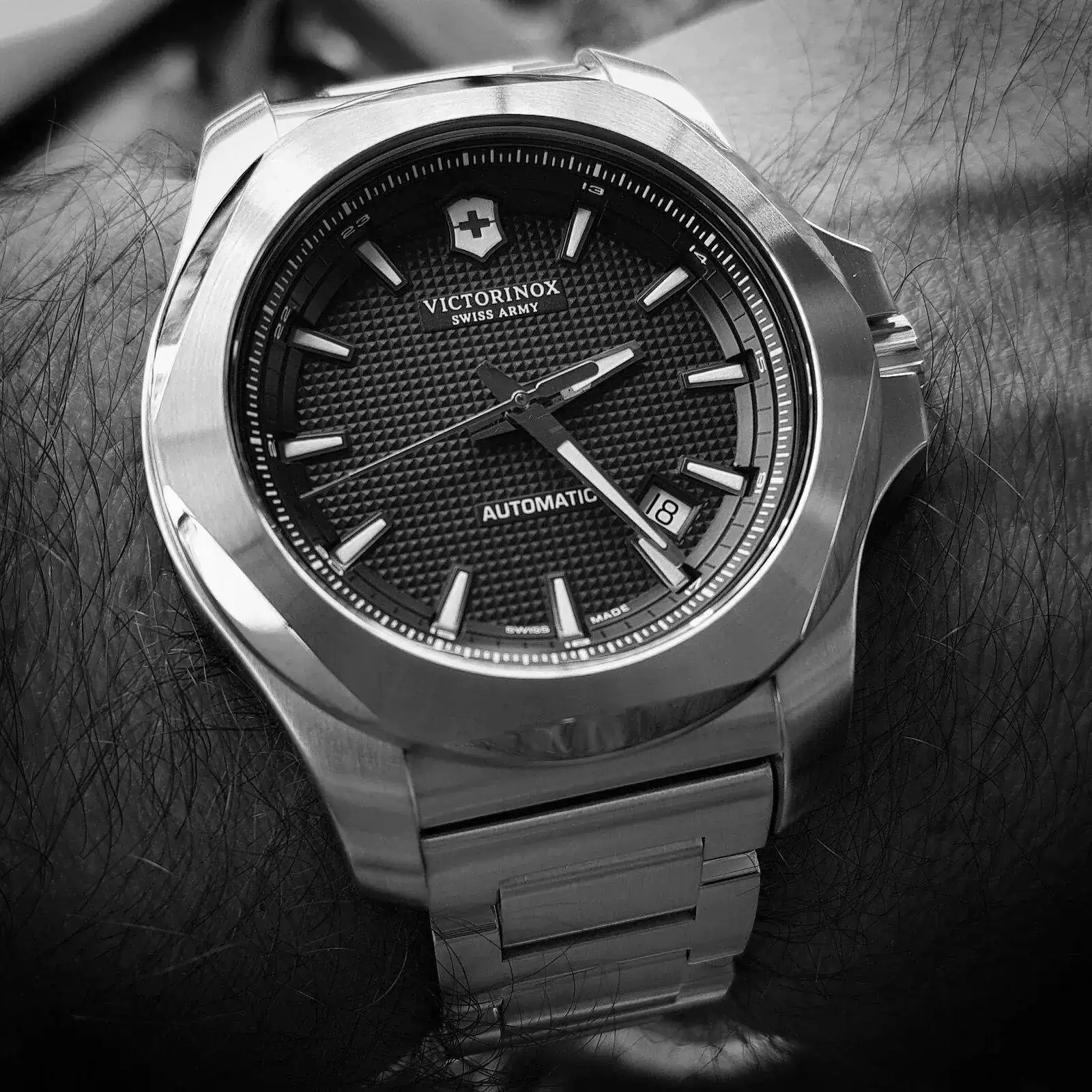 Victorinox INOX. Mechanical 43mm 200M  #241835 (B&W) (1).webp
