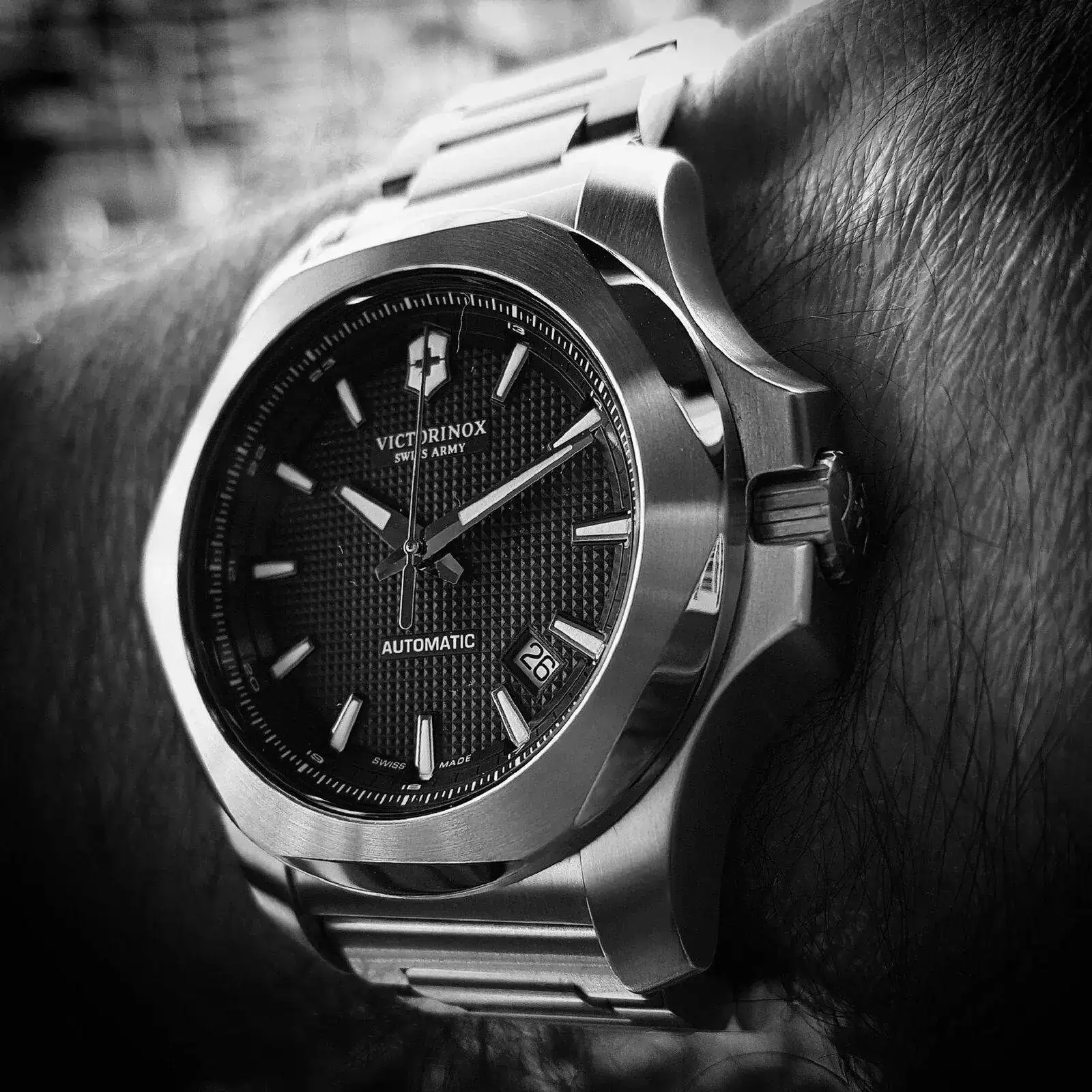 Victorinox INOX. Mechanical 43mm 200M  #241835 (B&W)(2).webp