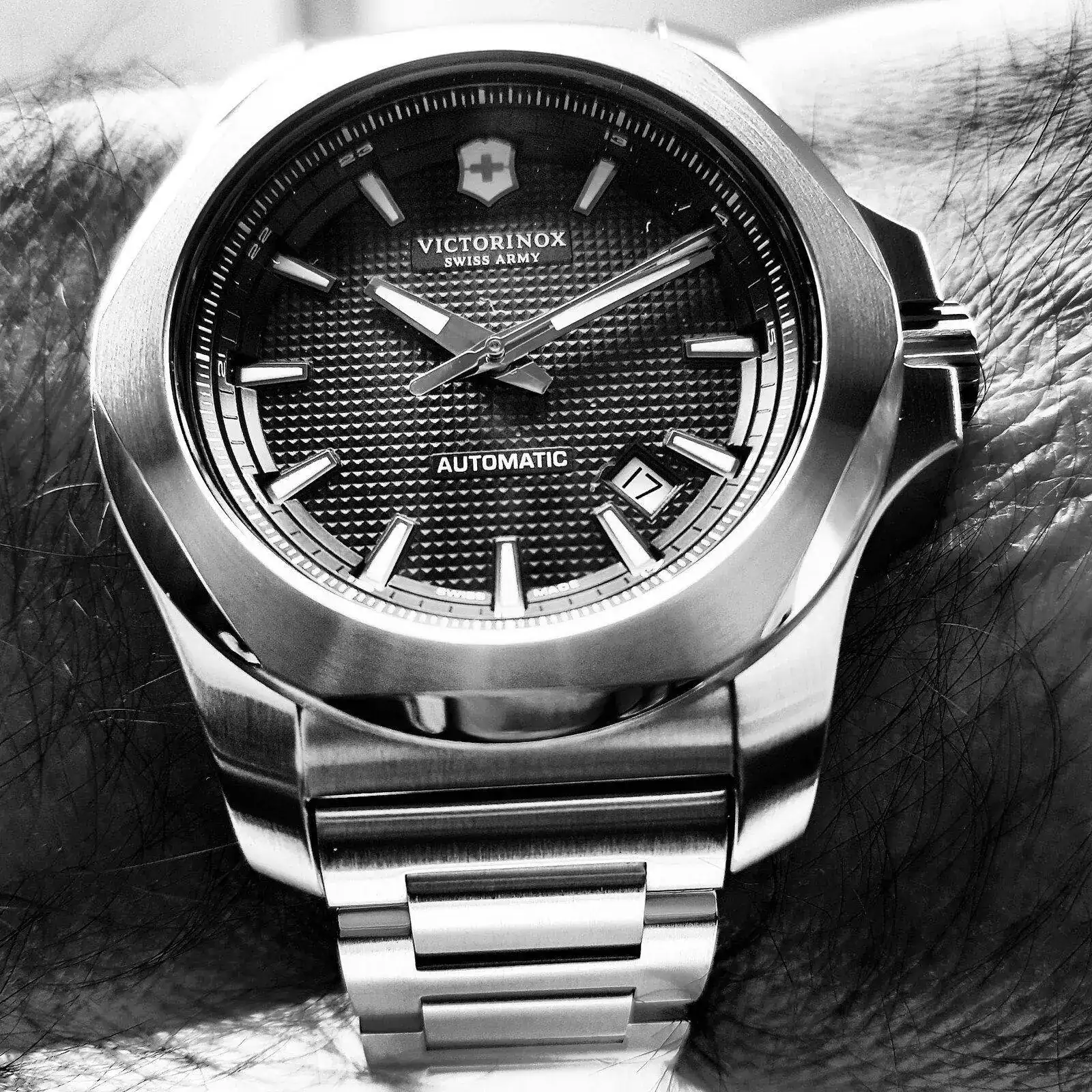 Victorinox INOX. Mechanical 43mm 200M  #241835 (B&W) (2).webp