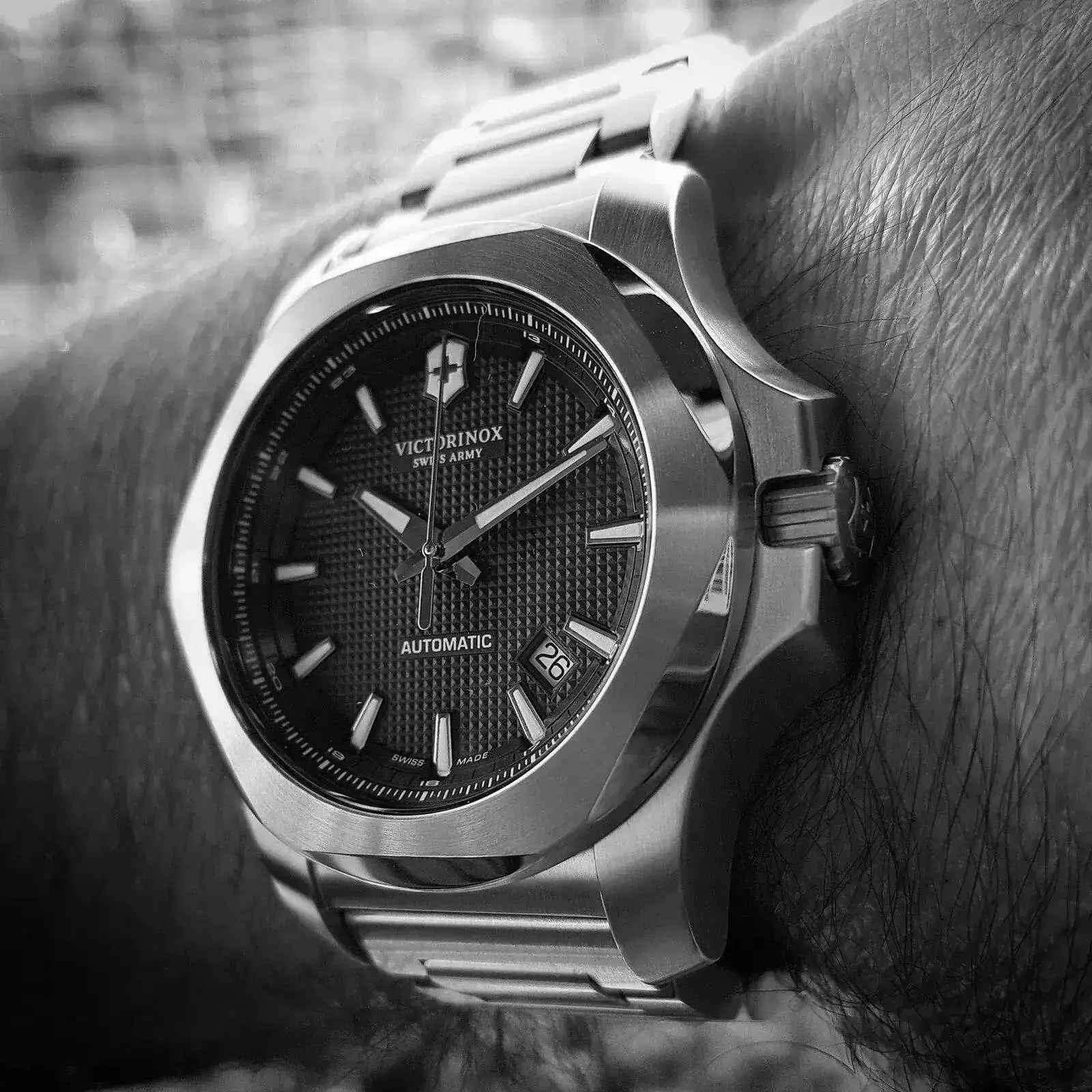 Victorinox INOX. Mechanical 43mm 200M  #241835 (B&W) (2).webp