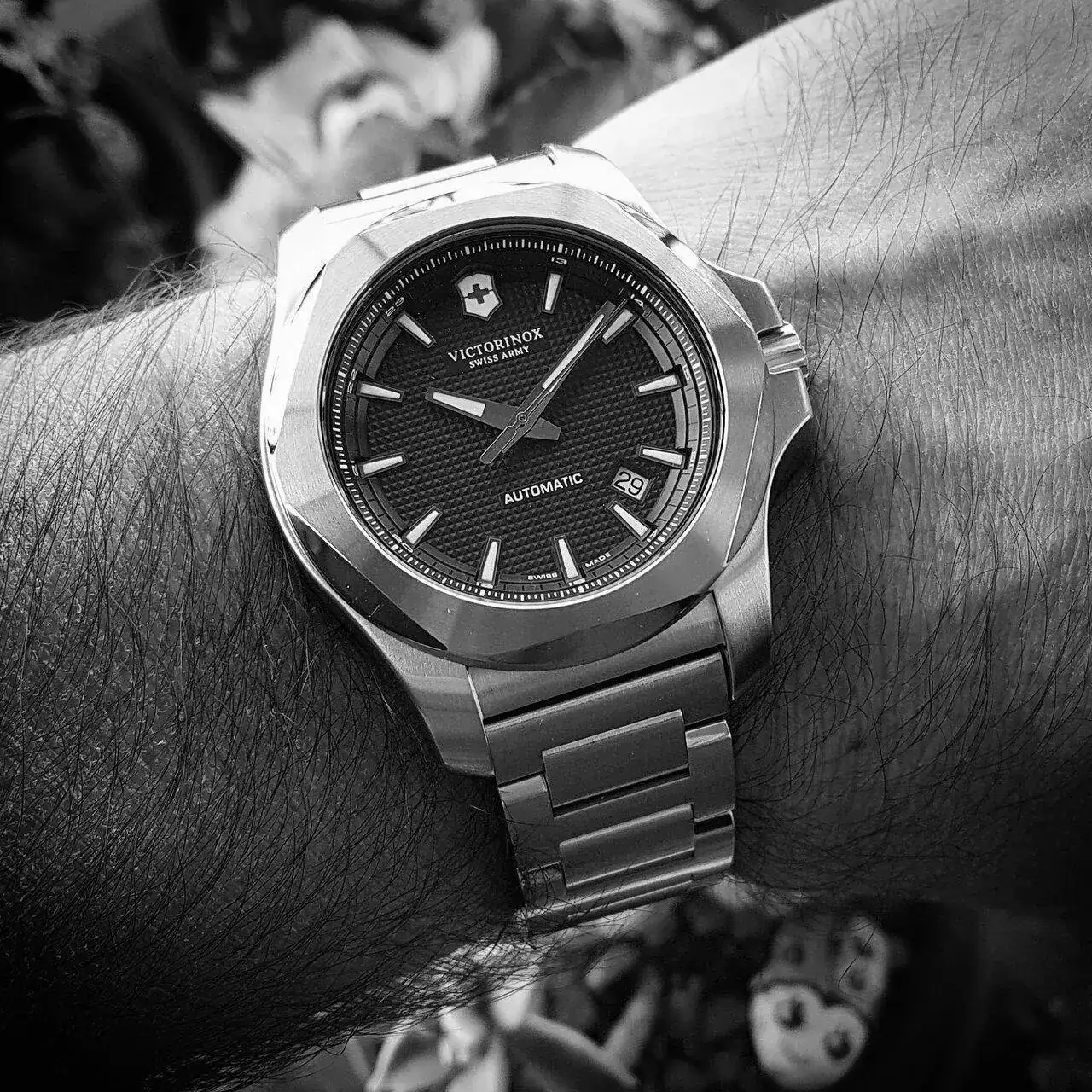 Victorinox INOX. Mechanical 43mm 200M  #241835 (ByN)01.webp