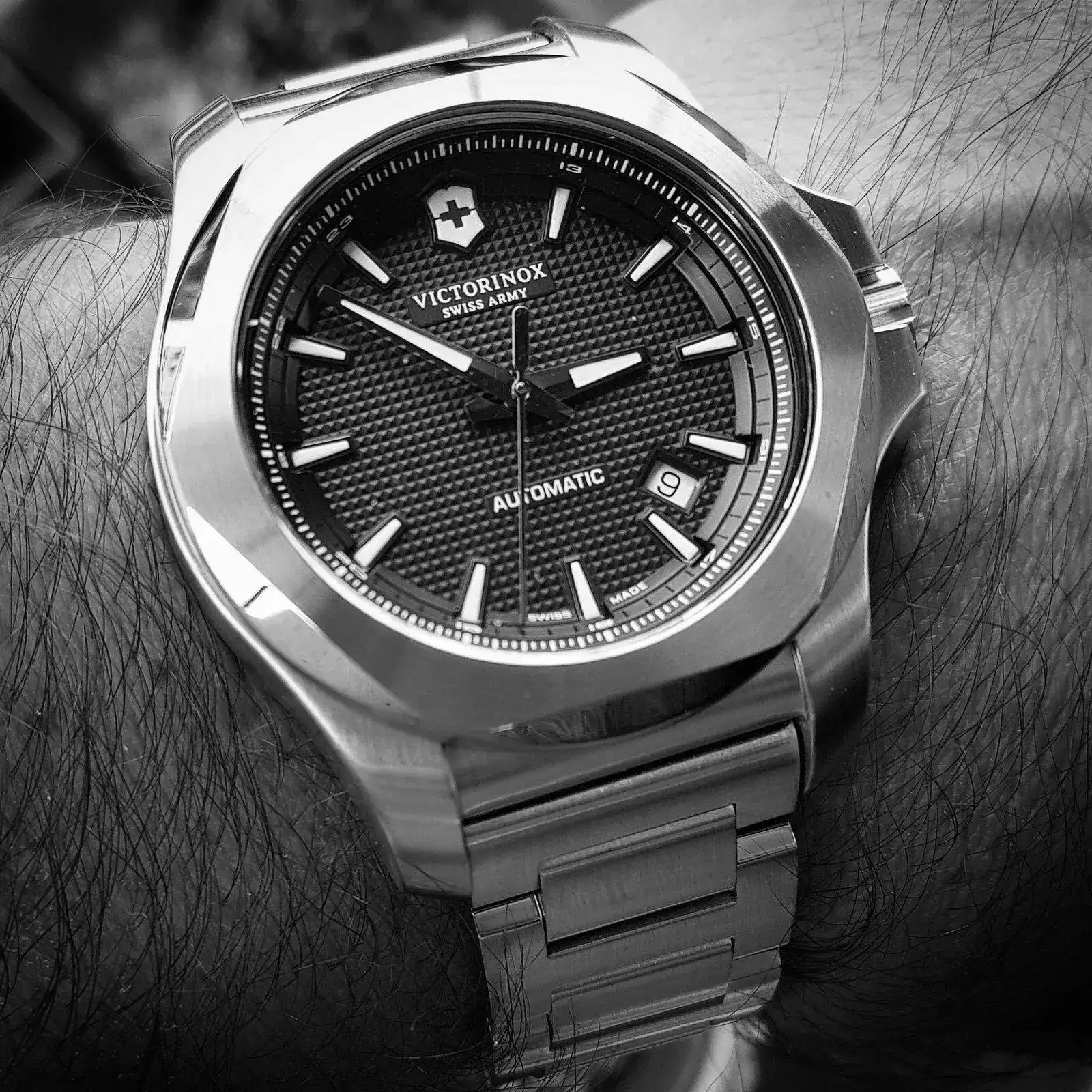 Victorinox INOX. Mechanical 43mm 200M  #241835 (ByN).webp