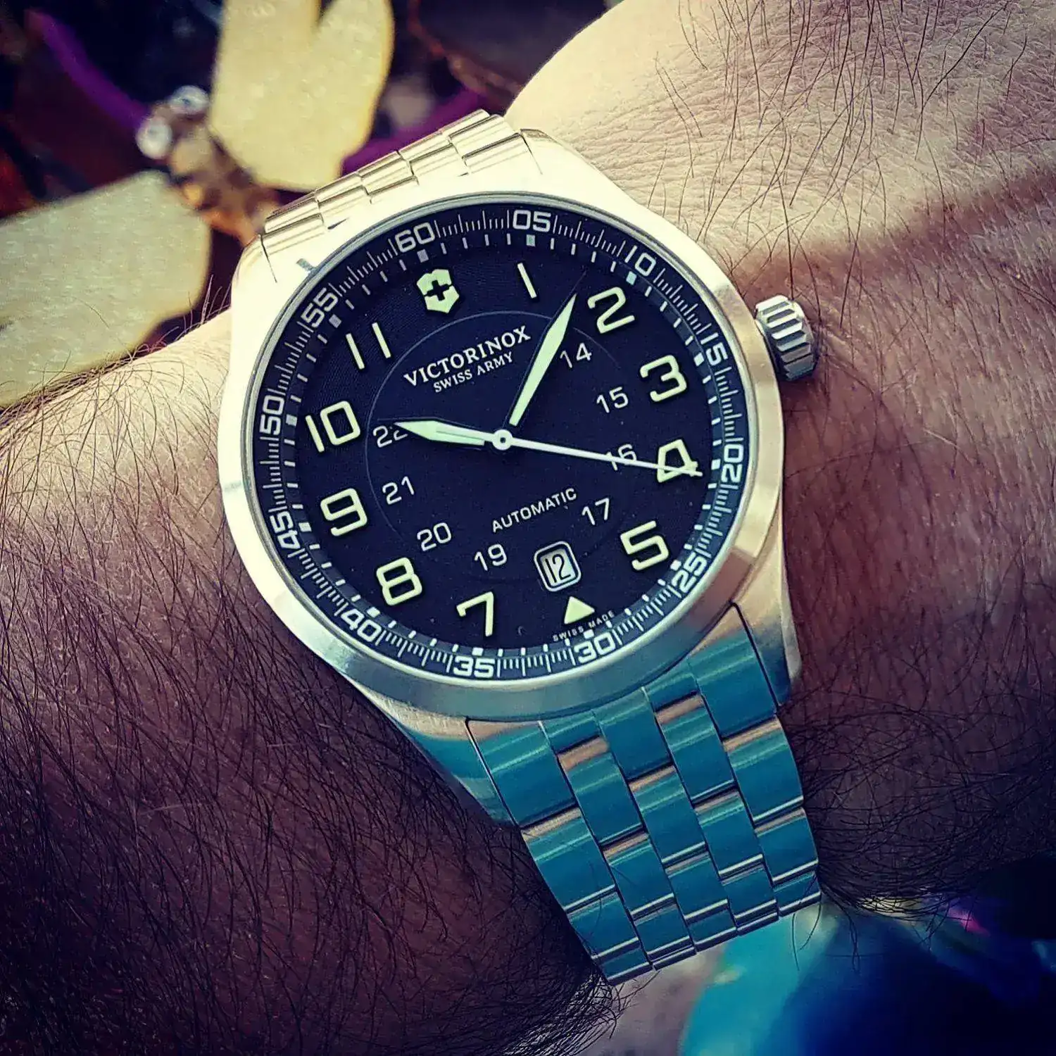 Victorinox Swiss Army AirBoss Mechanical #241508 (1).jpg