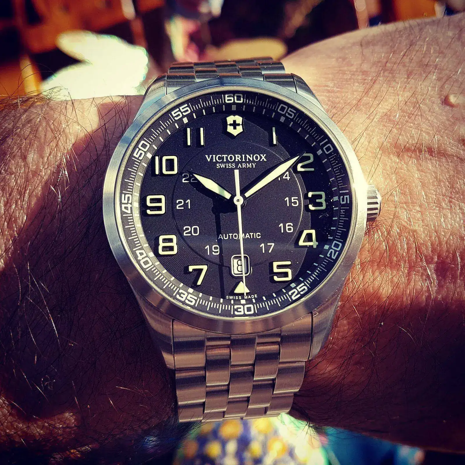 Victorinox Swiss Army AirBoss Mechanical #241508 (1).jpg