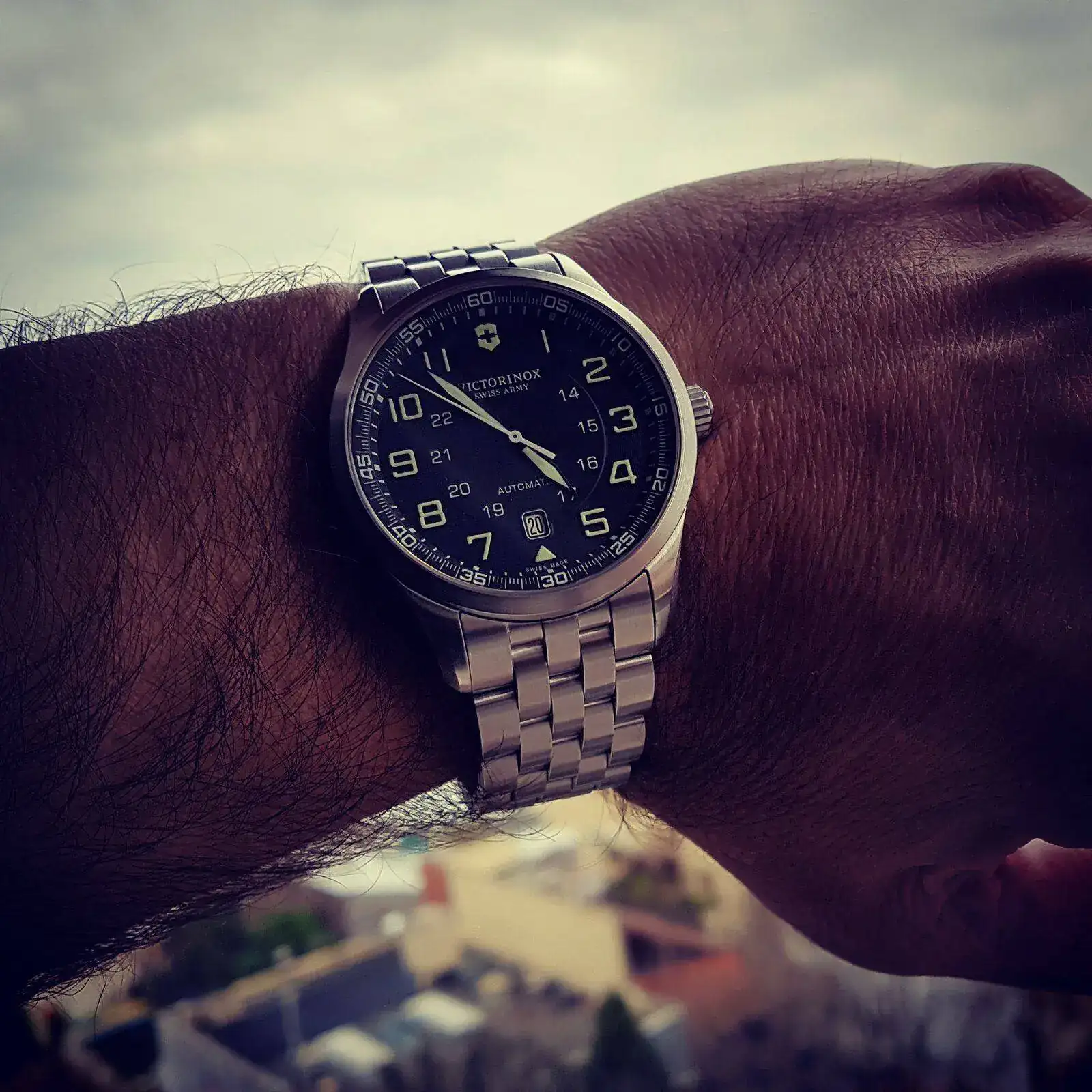 Victorinox Swiss Army AirBoss Mechanical #241508 (1).webp