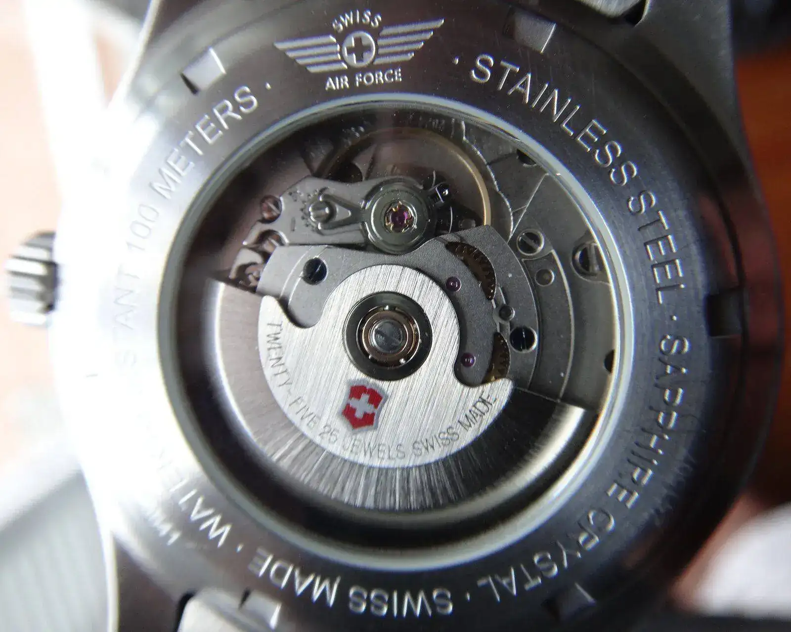 Victorinox Swiss Army AirBoss Mechanical #241508 (2).webp