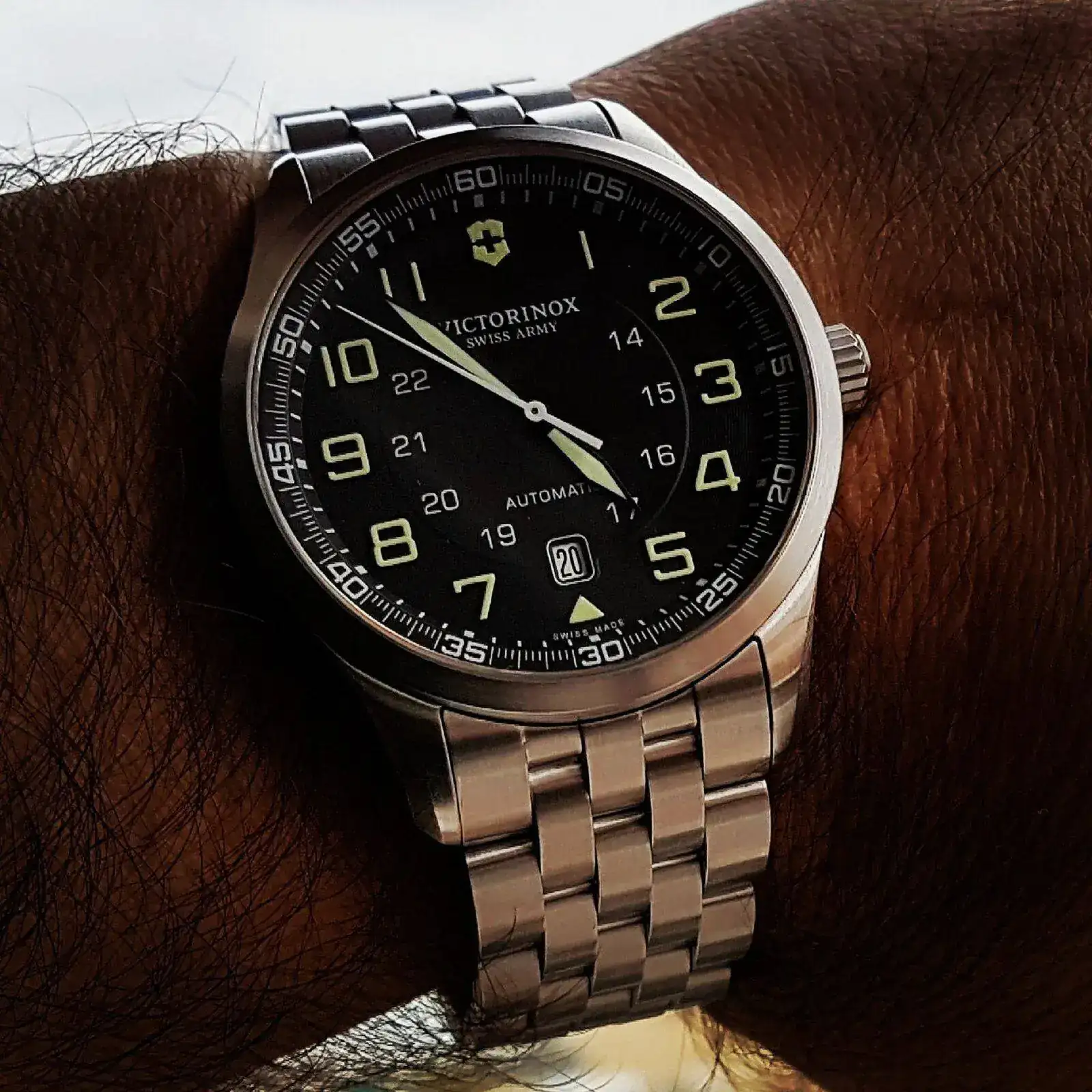 Victorinox Swiss Army AirBoss Mechanical #241508 (2).webp