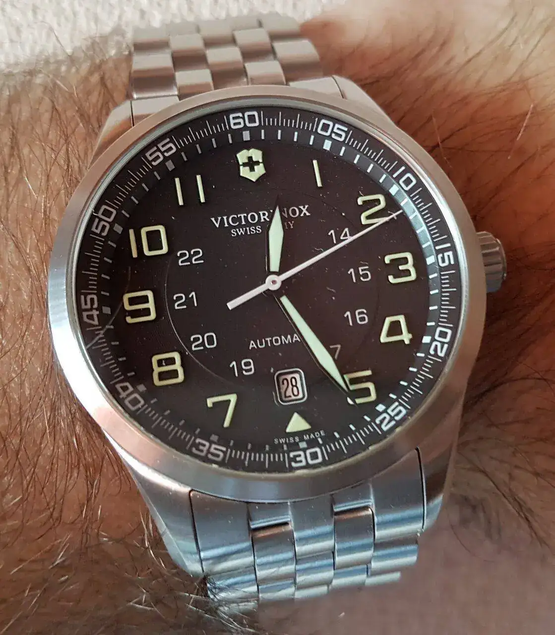 Victorinox Swiss Army AirBoss Mechanical #241508 (2).webp
