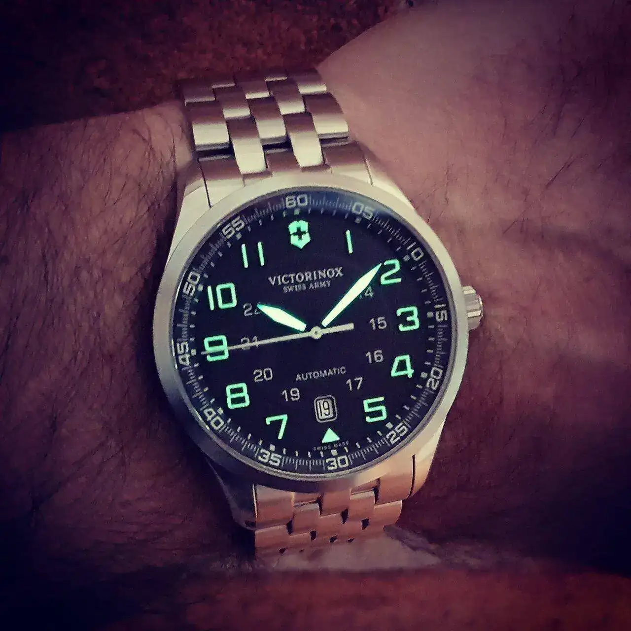 Victorinox Swiss Army AirBoss Mechanical #241508 (2).webp