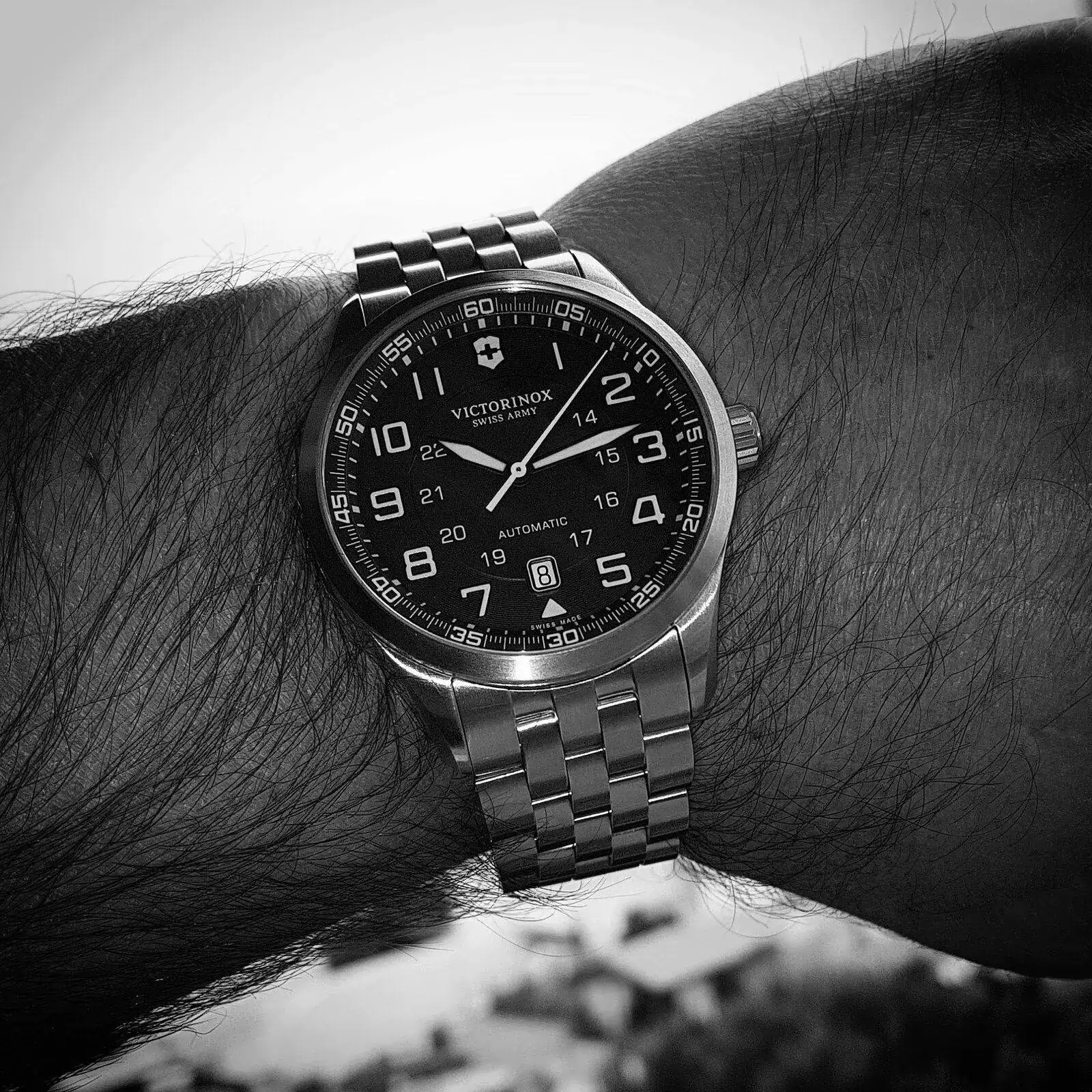 Victorinox Swiss Army AirBoss Mechanical #241508 (B&W) (1).webp