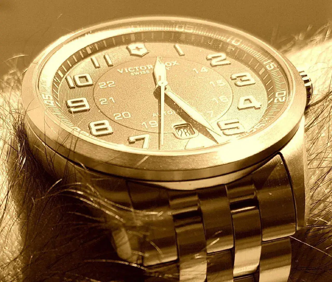 Victorinox Swiss Army AirBoss Mechanical #241508 (Sepia).webp